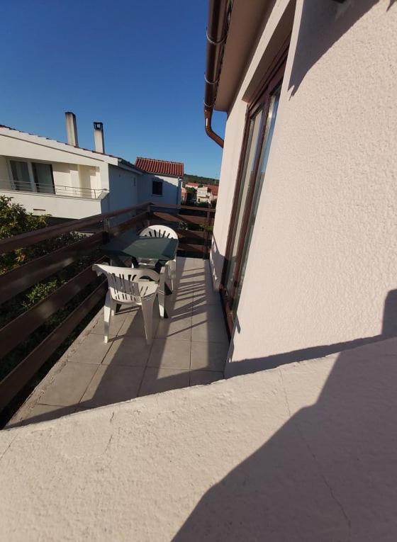 Apartmani Svitlana Sukošan Екстериор снимка