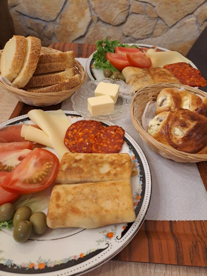 Apartmani Svitlana Sukošan Екстериор снимка