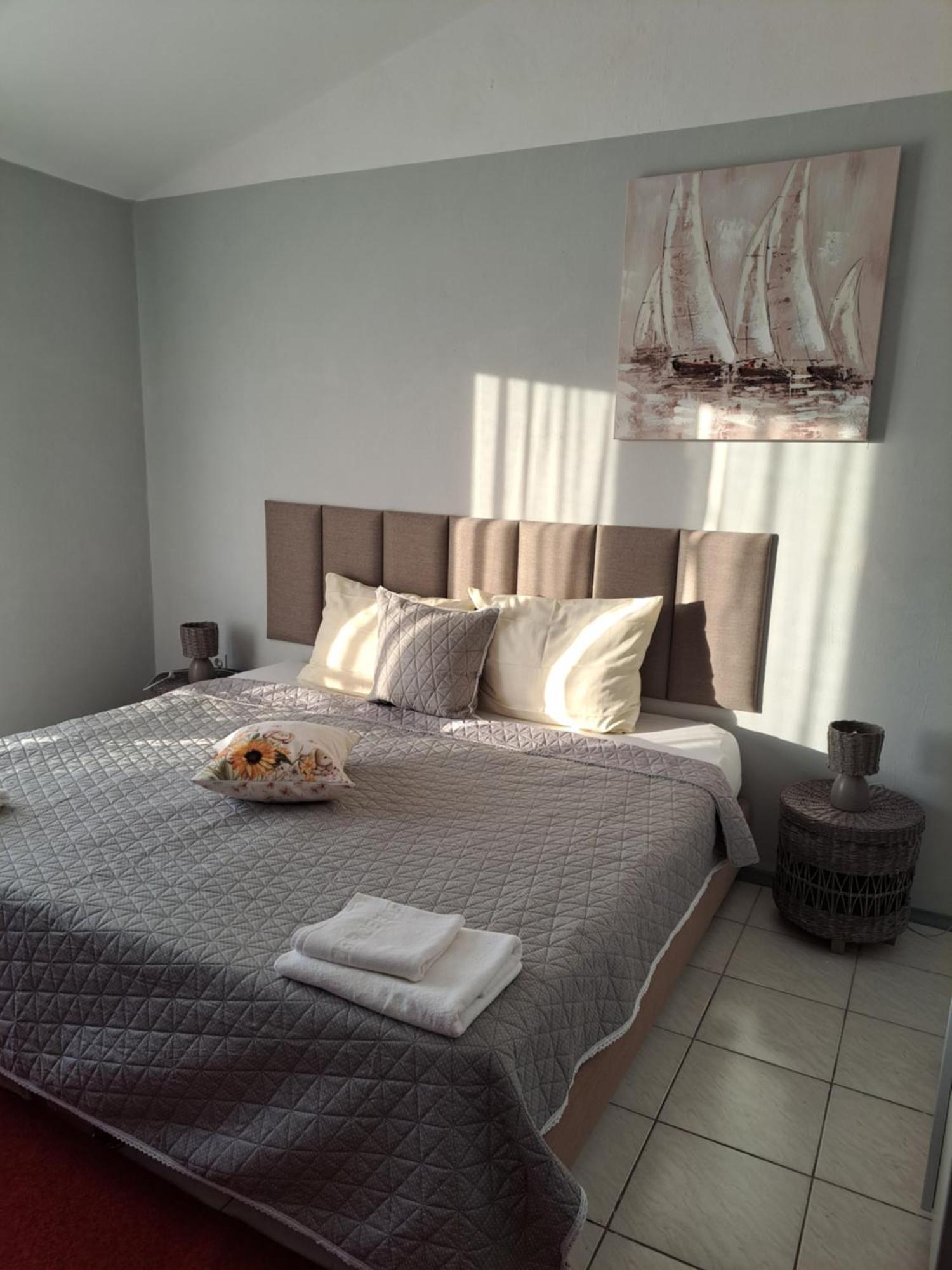 Apartmani Svitlana Sukošan Екстериор снимка
